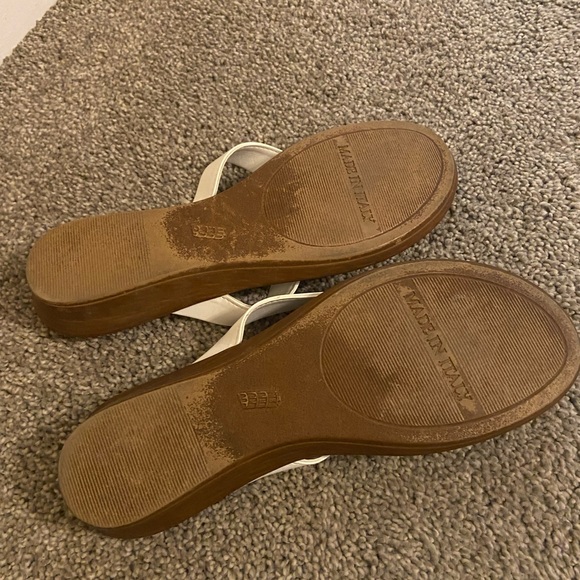 Flip flop sandals - Picture 3 of 3